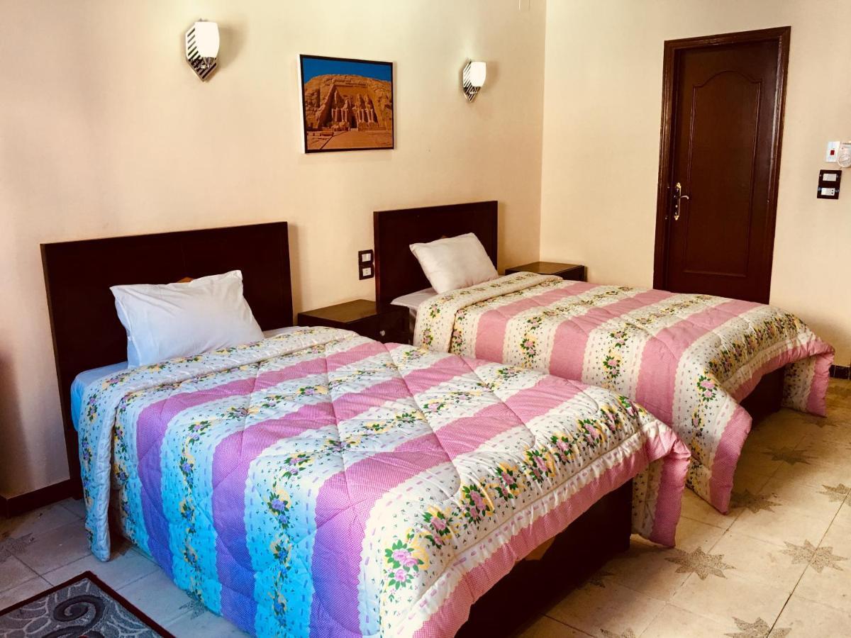 Sunflower Guest House Luxor West Bank エクステリア 写真
